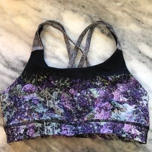 Lululemon energy bra size 6